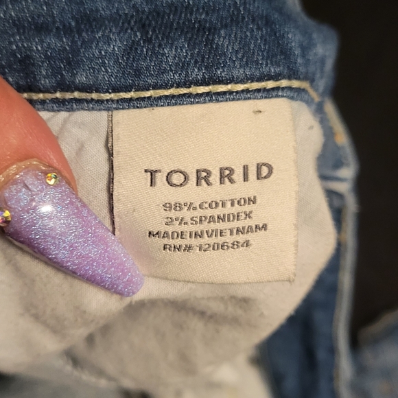 Torrid 16 Jeans - Picture 5 of 5